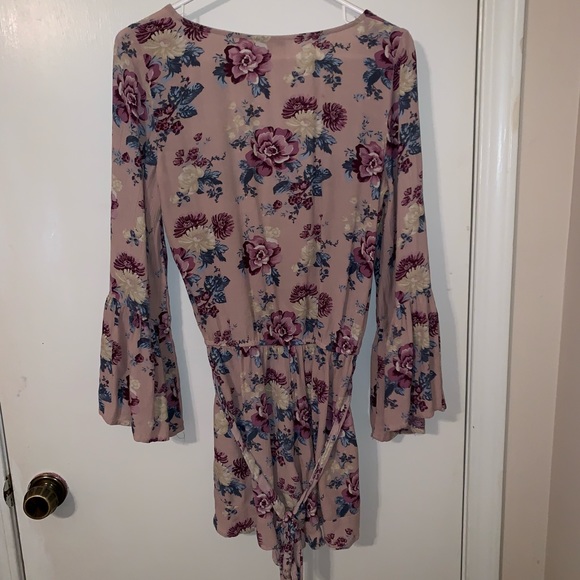 romper - Picture 2 of 2